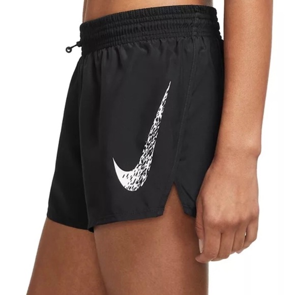 Women's Nike Dri-FIT Swoosh Mid-Rise Running Shorts Size XS - Picture 1 of 4